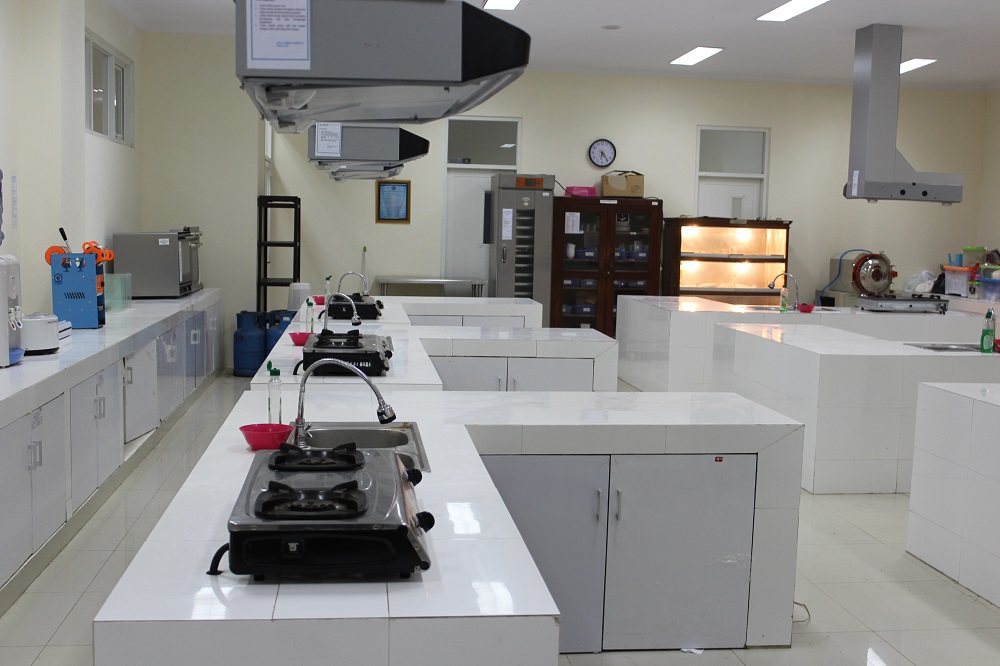 Lab Pengolahan Pangan Gizi